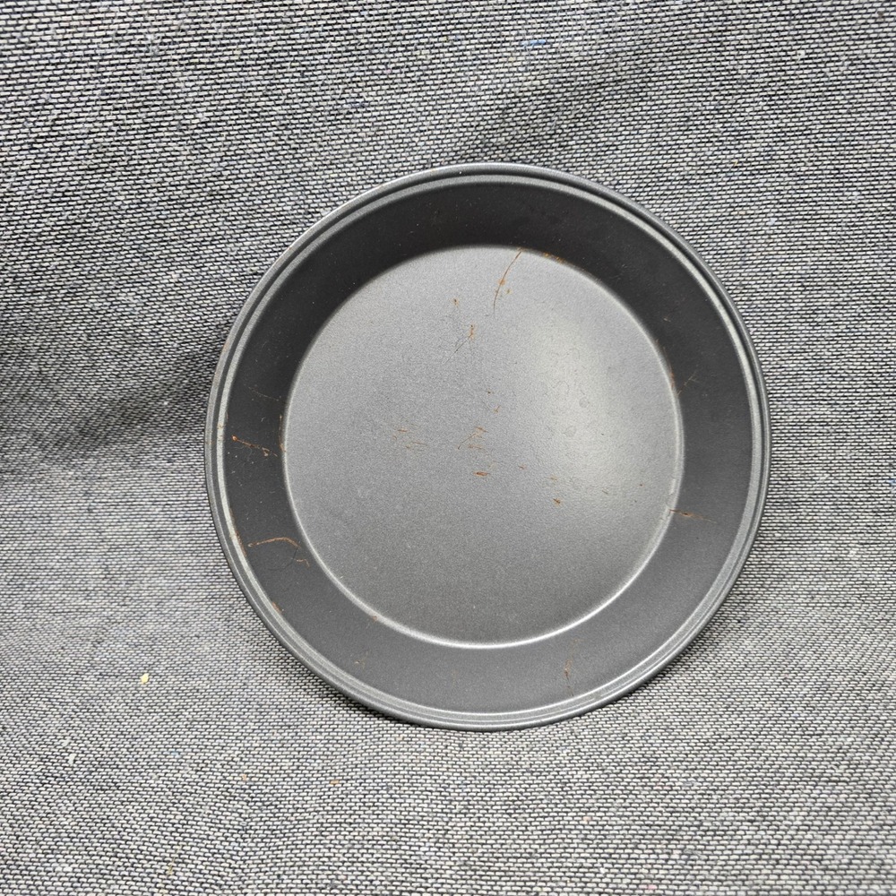 Unbranded Pie Pan Round Non-Stick Baking Dish 9.5in Gray Good Carbon Steel